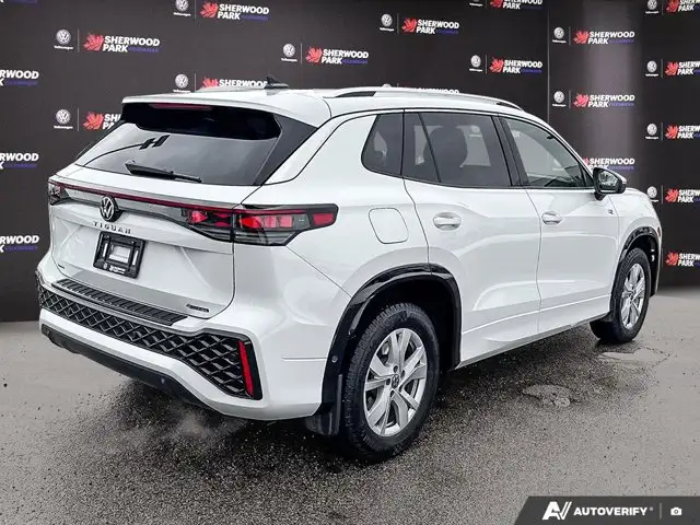2026 Volkswagen Tiguan Highline Turbo R-Line | VW CERTIFIED - Photo 6