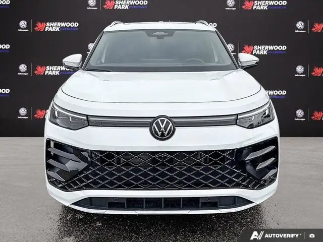 2026 Volkswagen Tiguan Highline Turbo R-Line | VW CERTIFIED - Photo 9