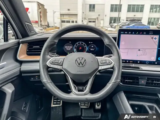 2026 Volkswagen Tiguan Highline Turbo R-Line | VW CERTIFIED - Photo 22
