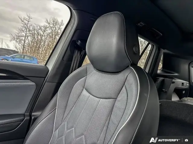 2026 Volkswagen Tiguan Highline Turbo R-Line | VW CERTIFIED - Photo 25