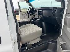 2021 Chevrolet Express - Photo 15