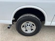 2021 Chevrolet Express - Photo 16