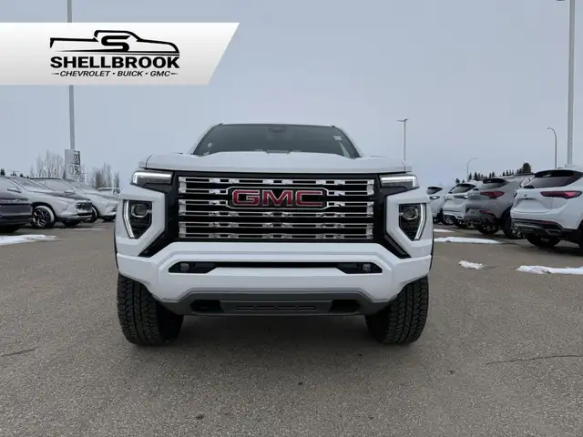 2026 GMC Canyon Denali - Photo 2