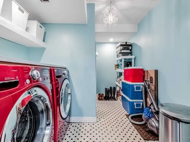 1-Bedroom Apartment Etobicoke | Steps to TTC - Photo 6