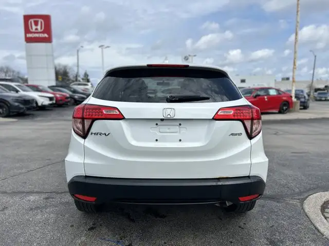 2016 Honda HR-V EX | All Wheel Drive | Winter Wheels | - Photo 6