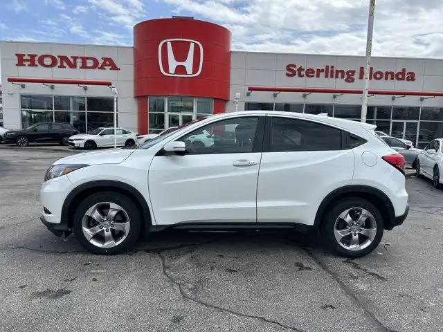 2016 Honda HR-V EX | All Wheel Drive | Winter Wheels | - Photo 8