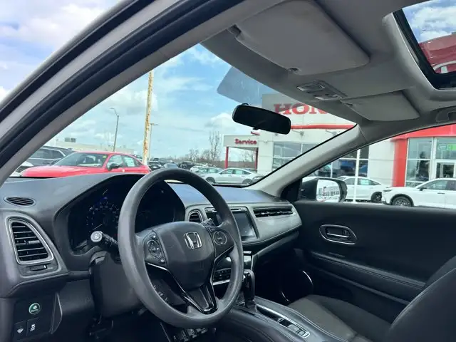 2016 Honda HR-V EX | All Wheel Drive | Winter Wheels | - Photo 11