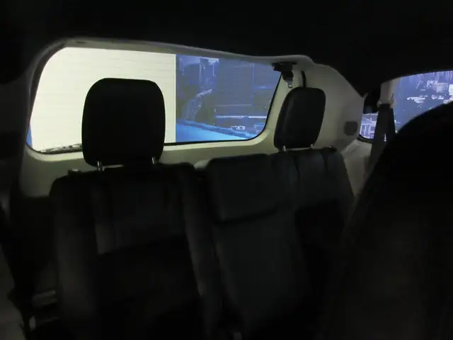 DODGE GRAND CARAVAN 2017 SXT PREMIUM PLUS GPS CAMERA DE RECUL 7 - Photo 11