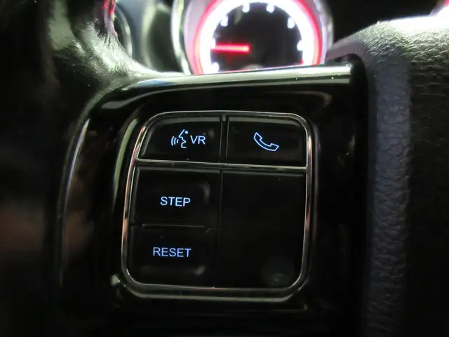 DODGE GRAND CARAVAN 2017 SXT PREMIUM PLUS GPS CAMERA DE RECUL 7 - Photo 18