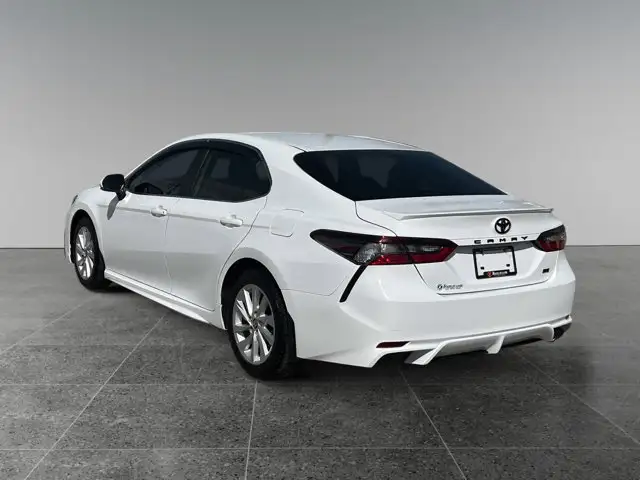 2023 Toyota Camry SE / FWD - Photo 4