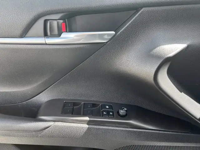 2023 Toyota Camry SE / FWD - Photo 12