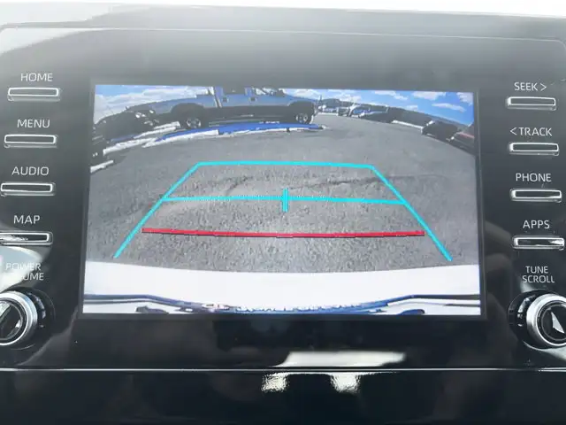 2023 Toyota Camry SE / FWD - Photo 18