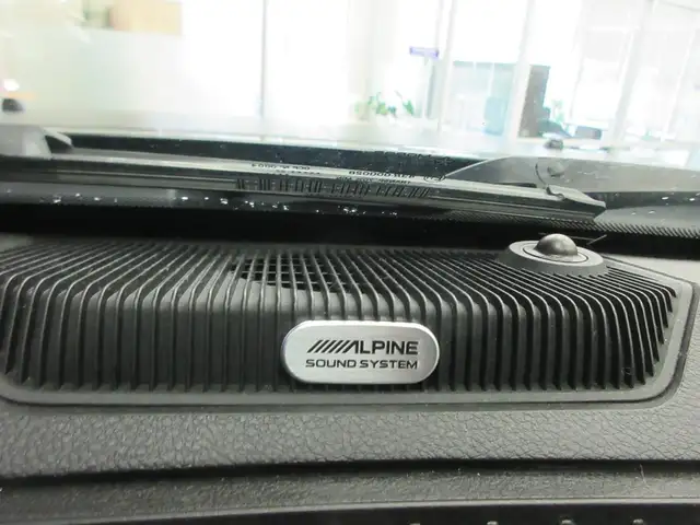 RAM 1500 CLASSIC 2022 WARLOCK SLT V-8 5.7 HEMI 4X4 GPS AUDIO ALP - Photo 19