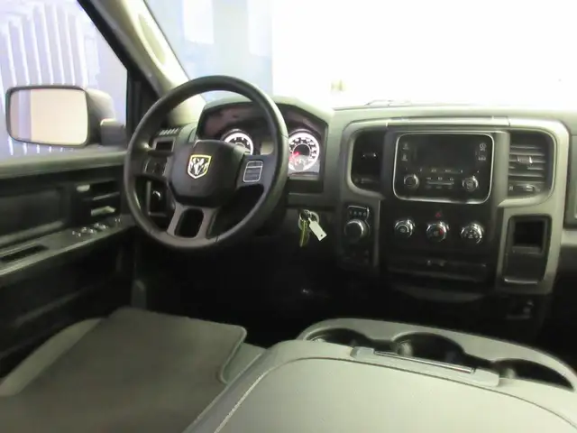 RAM 1500 2016 V6 3.6L 4X4 QUAD-CAB BOITE 6.4 Ft JAMAIS ACCIDENTE - Photo 14