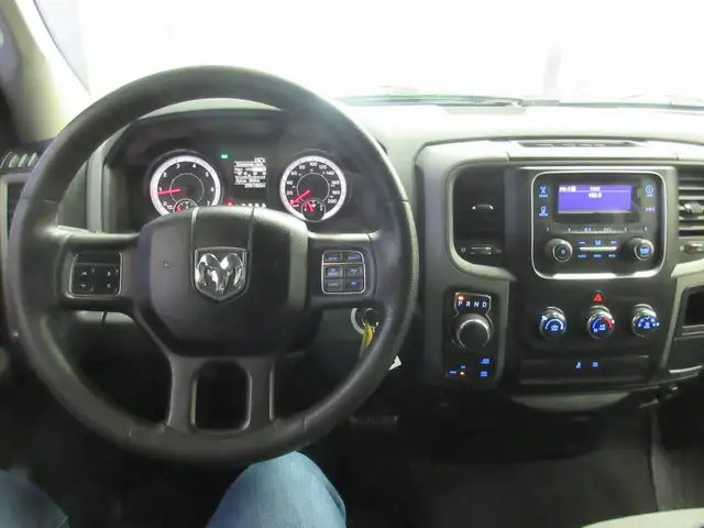 RAM 1500 2016 V6 3.6L 4X4 QUAD-CAB BOITE 6.4 Ft JAMAIS ACCIDENTE - Photo 26