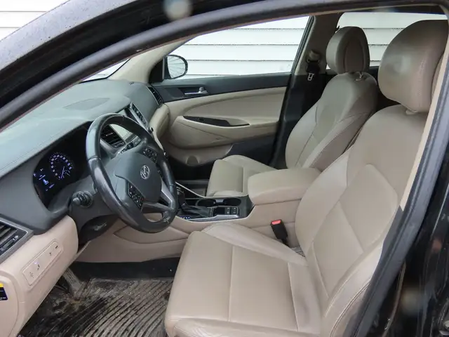 2017 Hyundai Tucson AWD - Photo 6