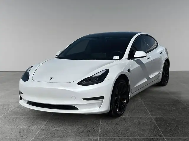 2022 Tesla Model 3 Performance / AWD