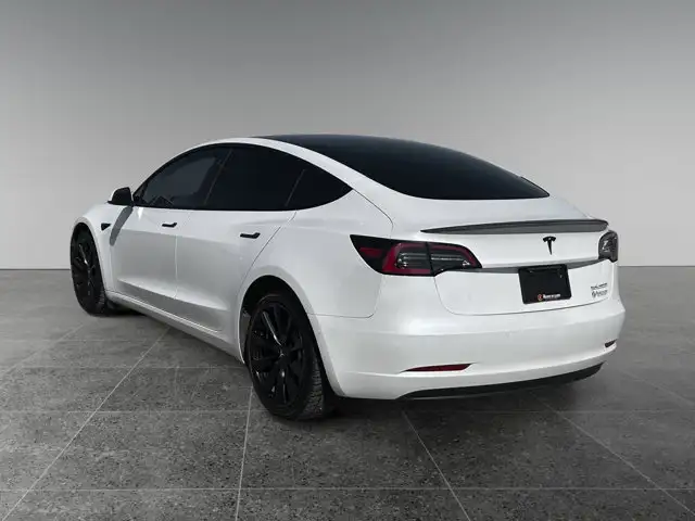 2022 Tesla Model 3 Performance / AWD - Photo 4
