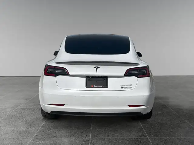 2022 Tesla Model 3 Performance / AWD - Photo 5