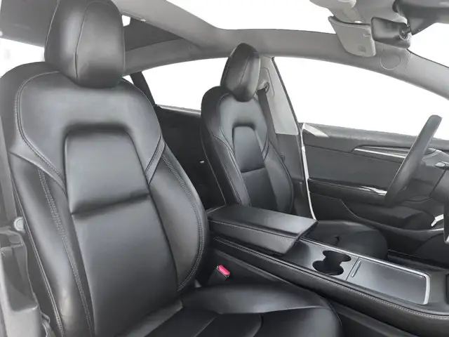 2022 Tesla Model 3 Performance / AWD - Photo 20