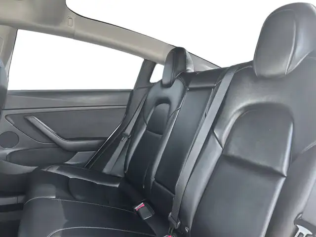 2022 Tesla Model 3 Performance / AWD - Photo 21