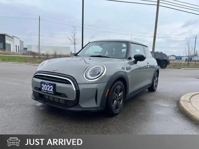 2022 MINI 3 Door Cooper