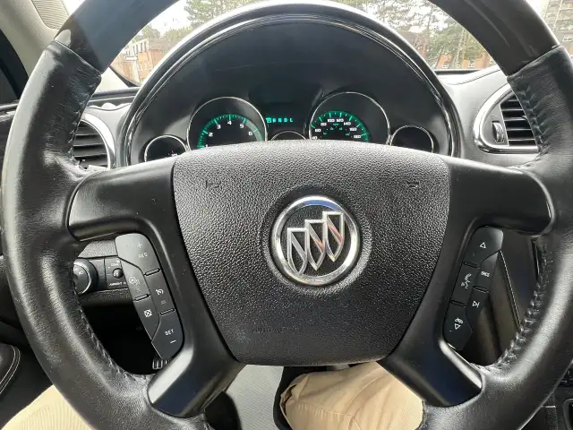 2017 Buick Enclave LEATHER -BACK CAM-BLUETOOTH-HEATED SEATS - Photo 23