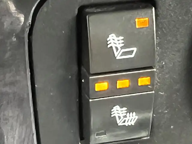 2017 Buick Enclave LEATHER -BACK CAM-BLUETOOTH-HEATED SEATS - Photo 27