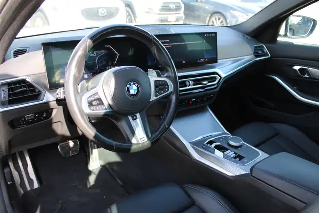 2023 BMW 3-Series - Photo 9