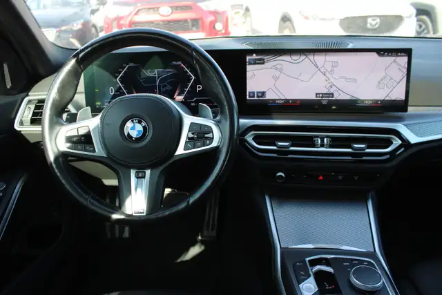 2023 BMW 3-Series - Photo 10
