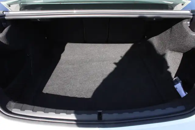 2023 BMW 3-Series - Photo 27