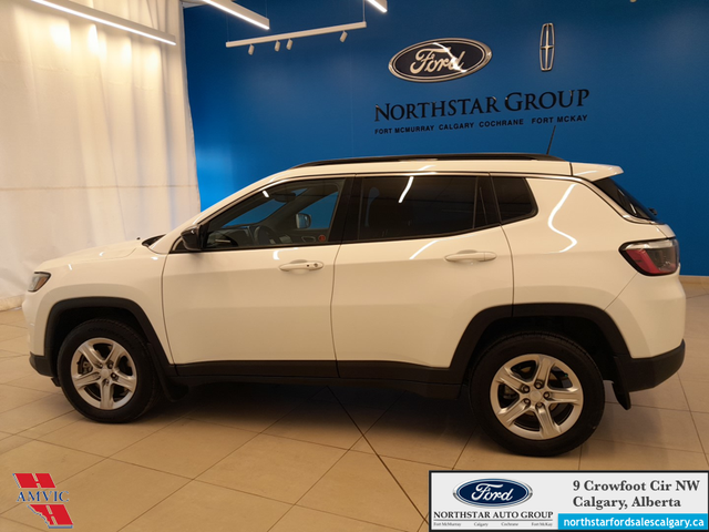 2023 Jeep Compass North HEATED CLOTH SEATS - HEATED STEERING WHE - Photo 8