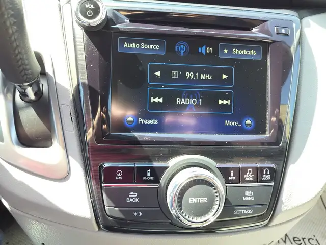 2017 Honda Odyssey No Accidents Reported | Touring | Sun Roof | - Photo 20