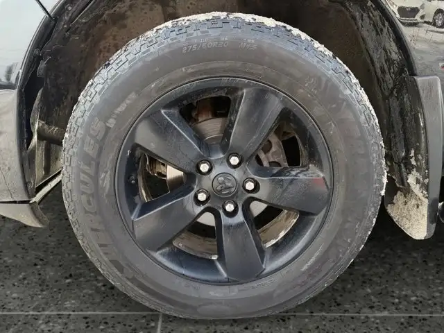 2020 Ram 1500 Classic Express - Photo 17