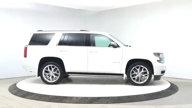 2018 Chevrolet Tahoe Premier - Photo 2