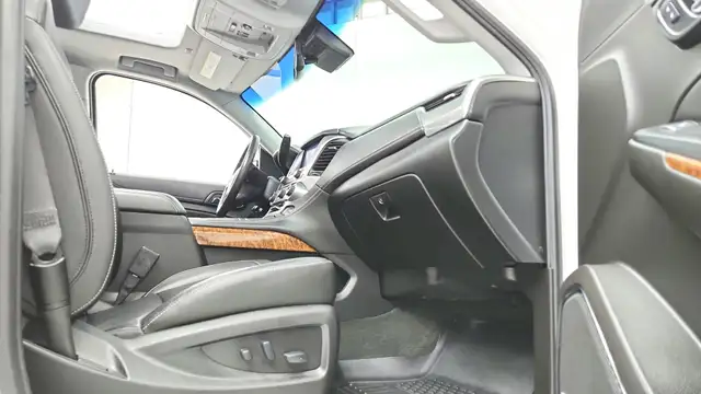 2018 Chevrolet Tahoe Premier - Photo 25