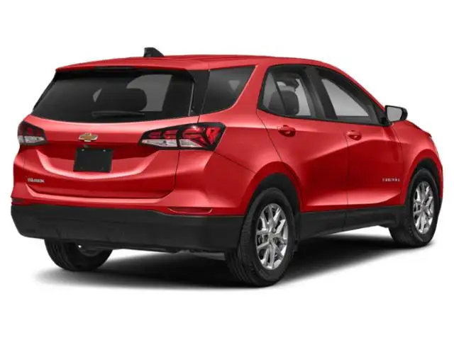 2023 Chevrolet Equinox LT - Photo 2