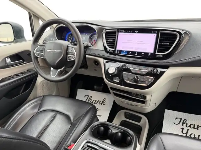 2023 Chrysler Pacifica Touring L - Photo 13