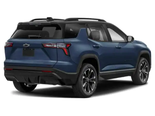 2026 Chevrolet Equinox AWD RS - Photo 2