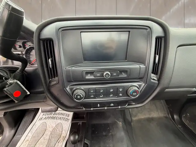2016 GMC Sierra 2500HD 4WD Reg Cab 133.6' - Photo 10