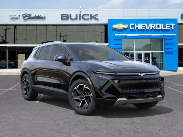 2026 Chevrolet Equinox EV LT - Photo 11