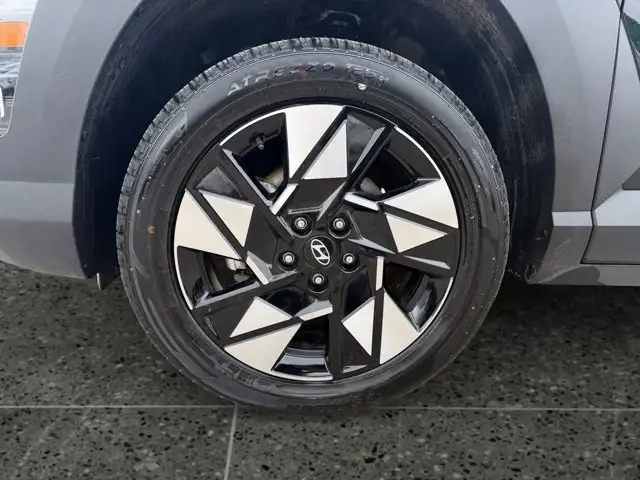 2024 Hyundai Kona Preferred - Photo 11