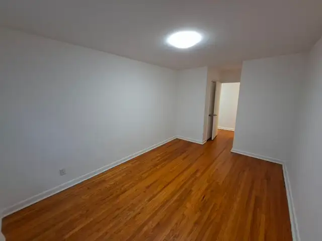 Bright 2 Bedroom Apartment for Rent in Mimico | Royal York - Photo 9