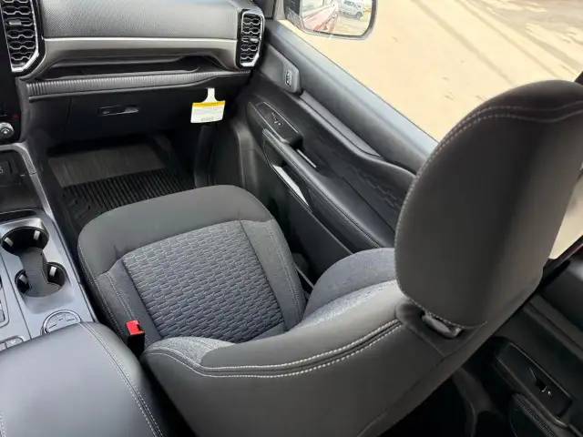 2026 Ford Ranger XLT - Photo 17