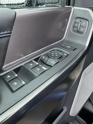 2026 Ford F-350 PLATINUM w/FX4, 5th WHL PREP, MNRF & 2KW PRO PWR - Photo 10