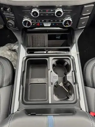 2026 Ford F-350 PLATINUM w/FX4, 5th WHL PREP, MNRF & 2KW PRO PWR - Photo 28