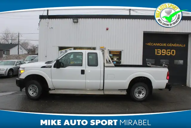 2014 Ford Super Duty F-250 SRW 4 RM, Super cabine 158 po, XLT! - Photo 2