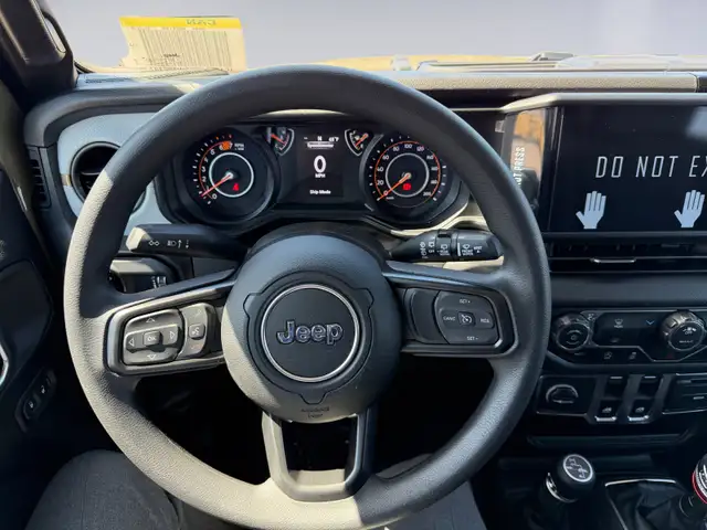 2026 Jeep Wrangler Sport - Photo 15