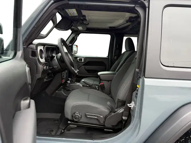 2026 Jeep Wrangler Willys - Photo 13