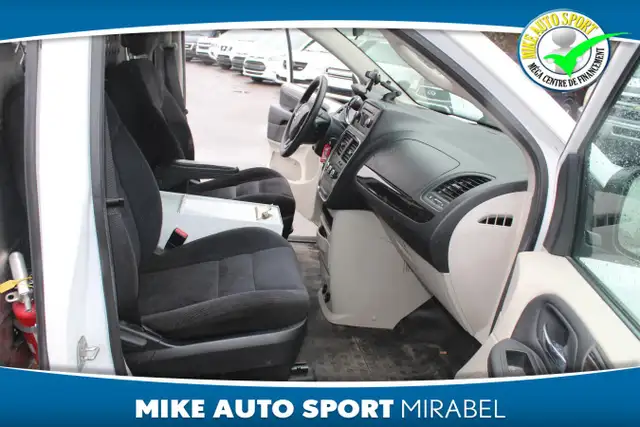 2014 RAM Cargo Van Empattement de 119 po ! - Photo 9